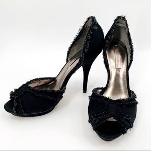 BCBGMAXAZRIA 8 black raw silk peep toe heels C